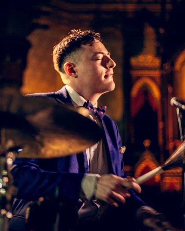 Pedro Matz na bateria